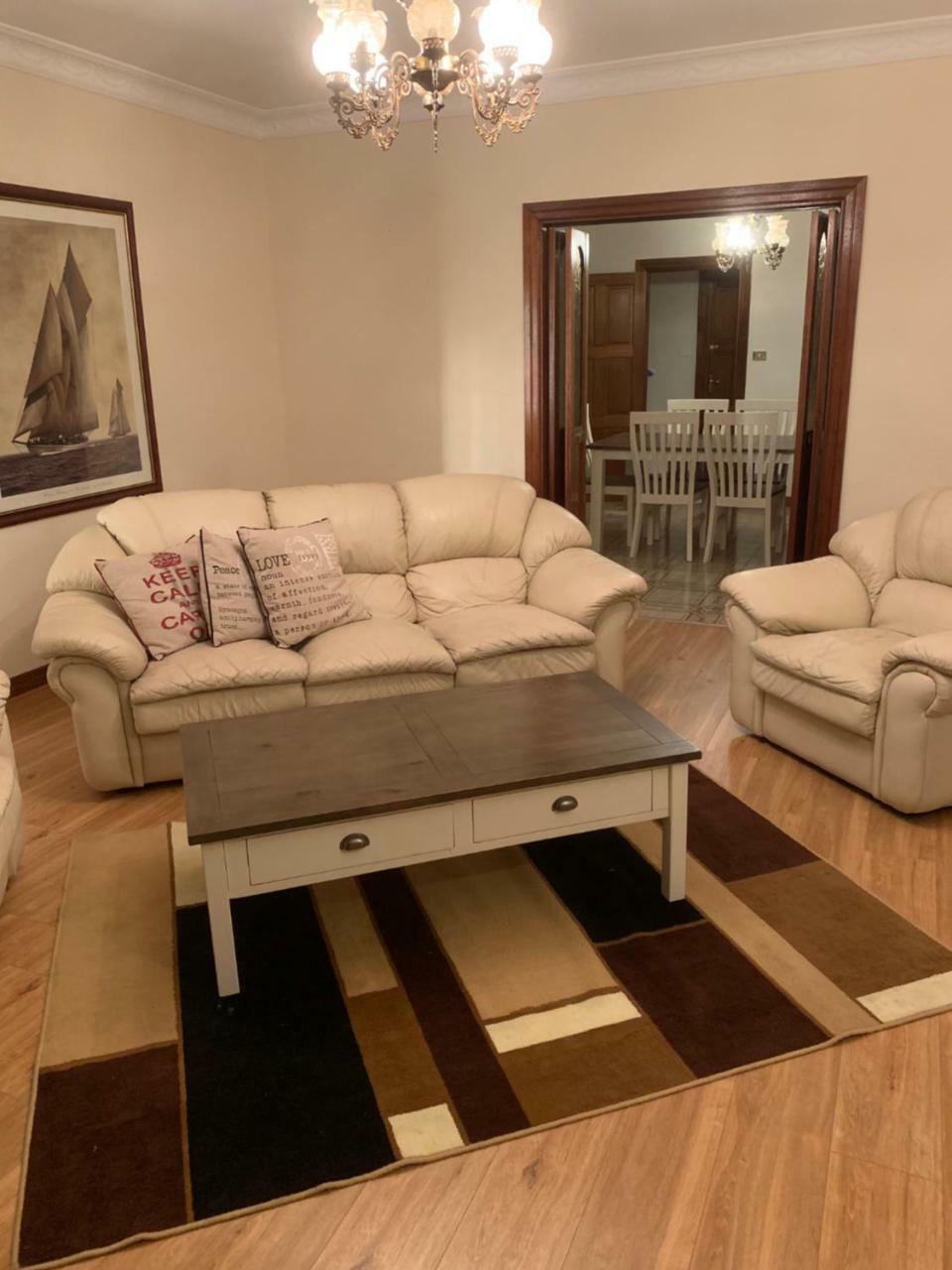 Adelaide's Home- Upper Level 2 * Modbury